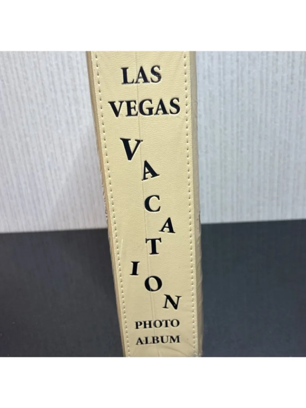 Las Vegas Vacation Photo Album Vintage Casinos Landmarks Faux Leather 4x6 Photos